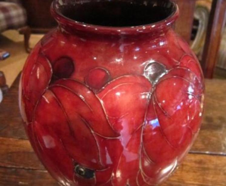 Impressive Moorcroft Leaf & Berries Flambe Vase - Image 3
