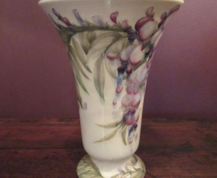 Rare & Impressive Moorcroft Wisteria on White Vase - Image 3