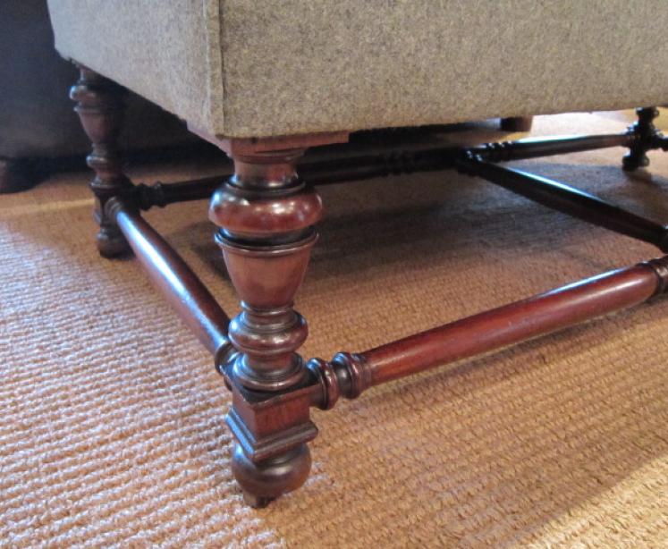 Outstanding 19th Century Gillows Two Seater Sofa - Image 3