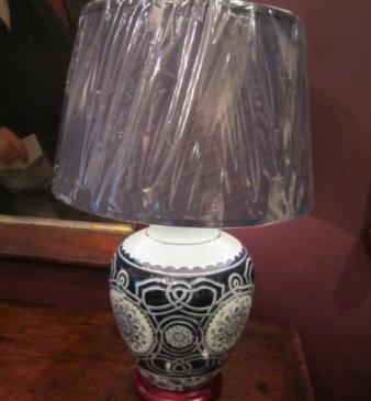 Oriental Blue & White Porcelain Table Lamp with Shade