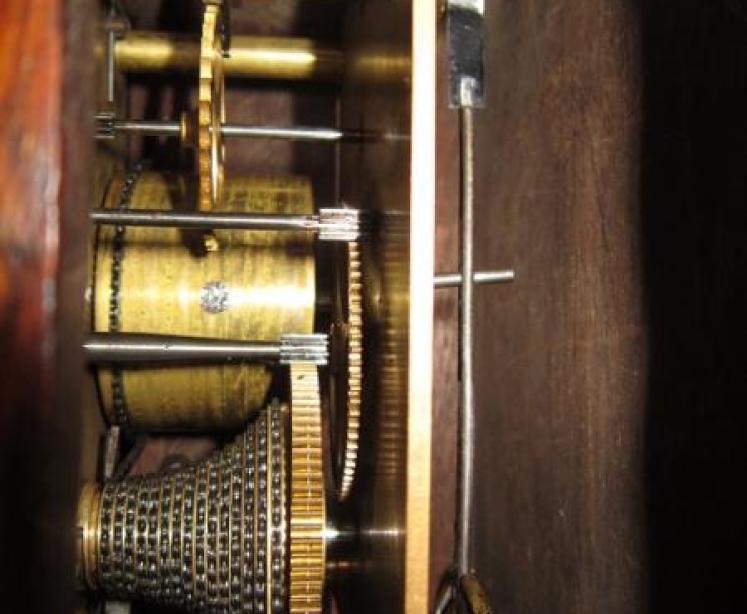 Top Quality 19th Century Polished Oak 8" Wallclock - Image 5