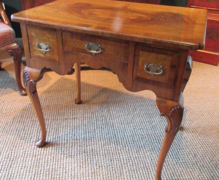 Superb George II Period Figured Walnut Lowboy - Image 1