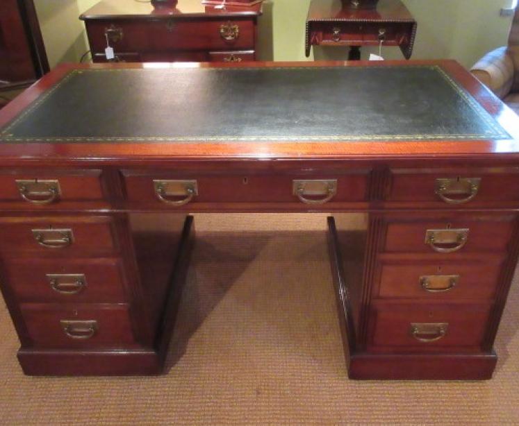 19th Century Maples of London Pedestal Desk - Image 1