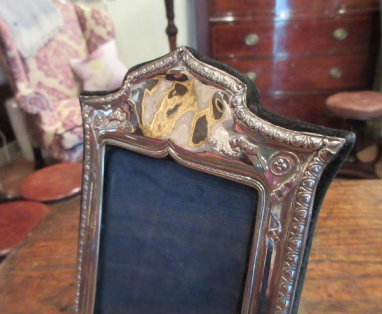 Edwardian Period Silver Classical Style Photo Frame - Image 3
