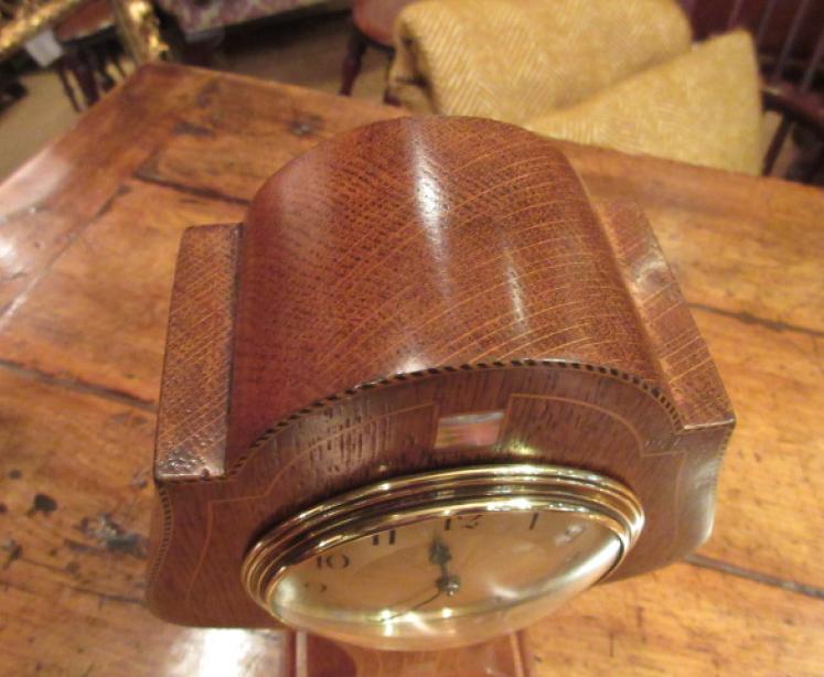 Art Nouveau Period Polished Oak Inlaid Mantel Clock - Image 4