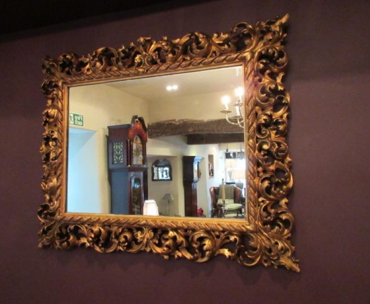 Very Decorative Early Victorian Plaster Gilt Mirror - Image 1