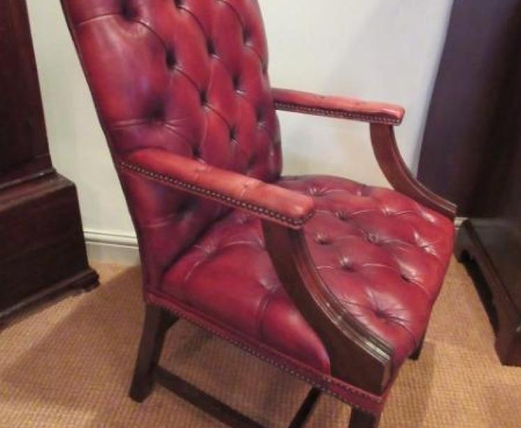 Superior 19th Century Leather Gainsborough Armchair - Image 4