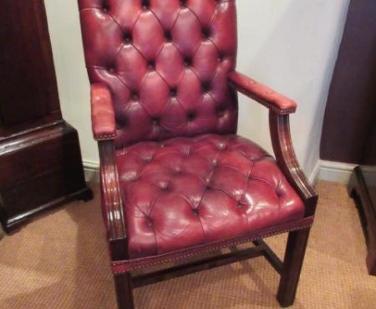 Superior 19th Century Leather Gainsborough Armchair - Image 5