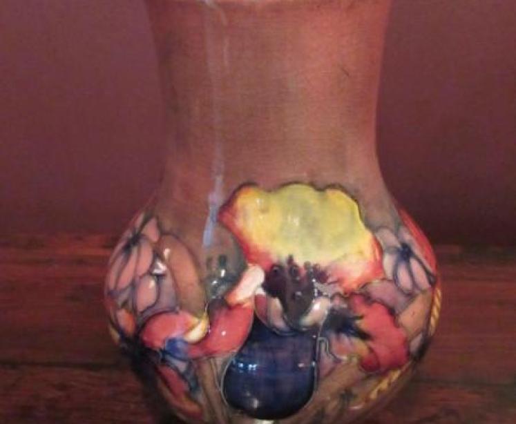 Large Moorcroft Slipper Orchid Flambe Glazed Vase - Image 1