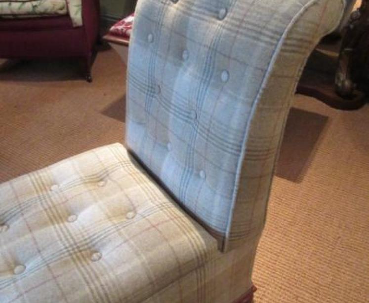 Late Victorian Upholstered Ottoman Day Bed - Image 2