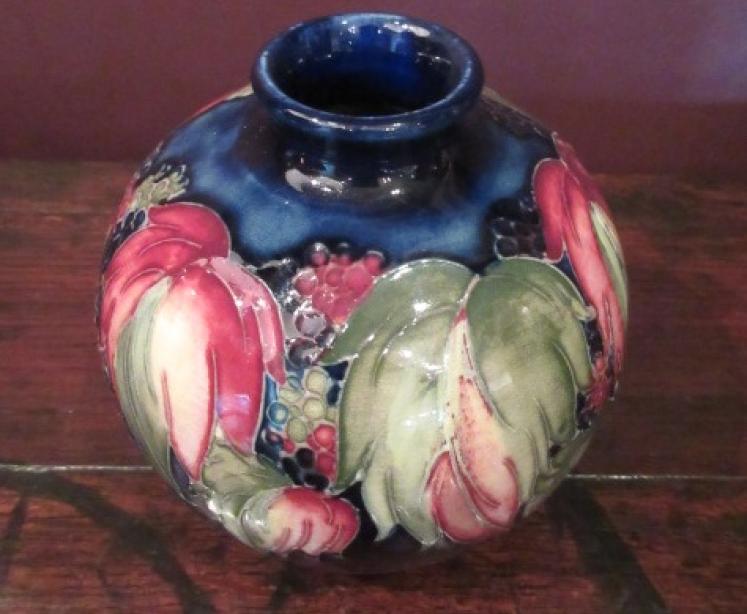 Moorcroft Leaf & Blackberries Globular Vase - Image 2