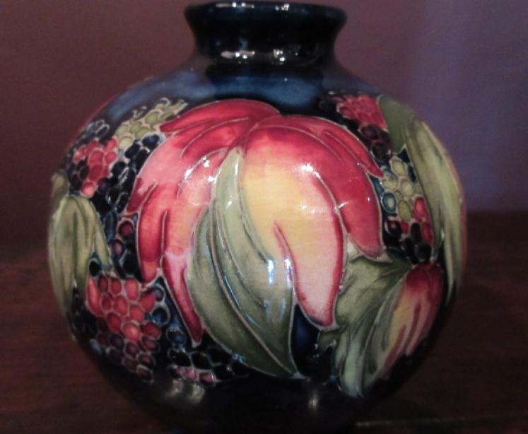 Moorcroft Leaf & Blackberries Globular Vase - Image 4
