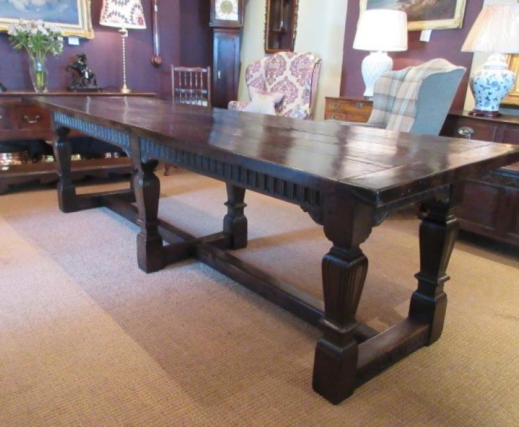 Stunning Large Early 18th Century Oak Refectory Table - Image 1