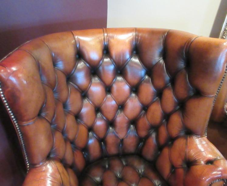 Superb 1920's Leather Barrel Back Wing Armchair - Image 3