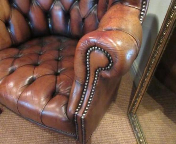 Superb 1920's Leather Barrel Back Wing Armchair - Image 5