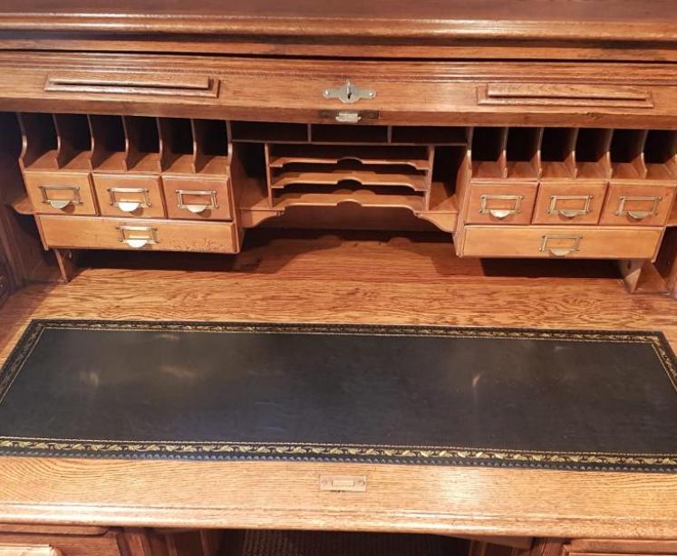 Superior Victorian Solid Oak Roll Top Desk - Image 3