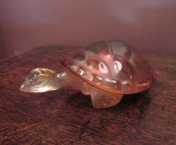 Lalique Amber Opalescent Turtle - Image 1
