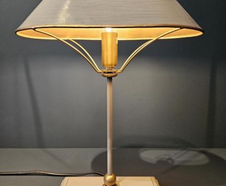 Grey & Gilt Edged Base Table Lamp with Metal Shade  - Image 6