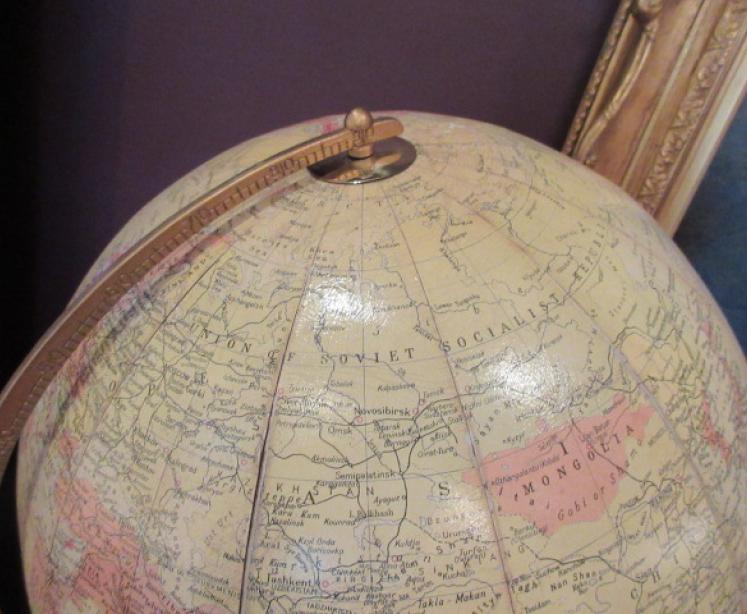 Phillip's of London Paper Mache Terrestrial Globe - Image 4
