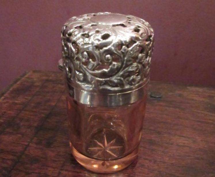 Top Quality Victorian Silver & Blush Pink Scent - Image 1