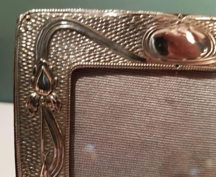 Silver Art Nouveau Frame - Image 2