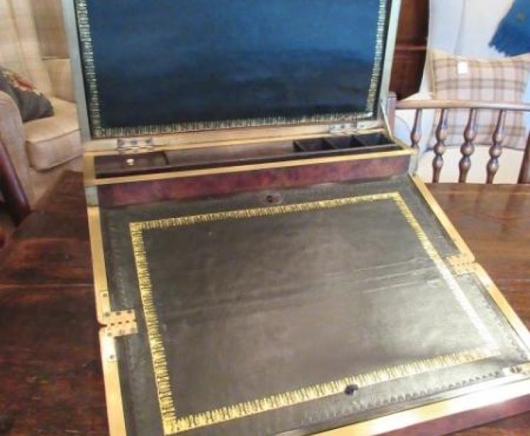 Superb Early Victorian Burr Walnut Folding Writing Box - Image 5