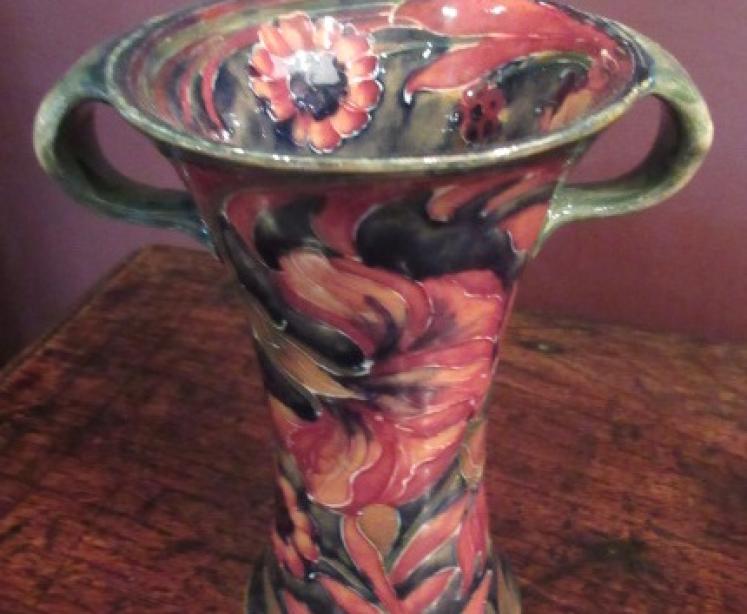 Early Moorcroft Spanish on Ochre Twin Handled Vase - Image 4