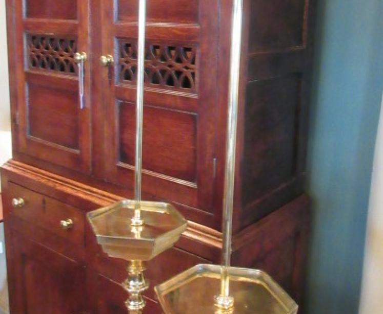 Top Quality Pair of Victorian Cast Brass Church Candlesticks - Image 3