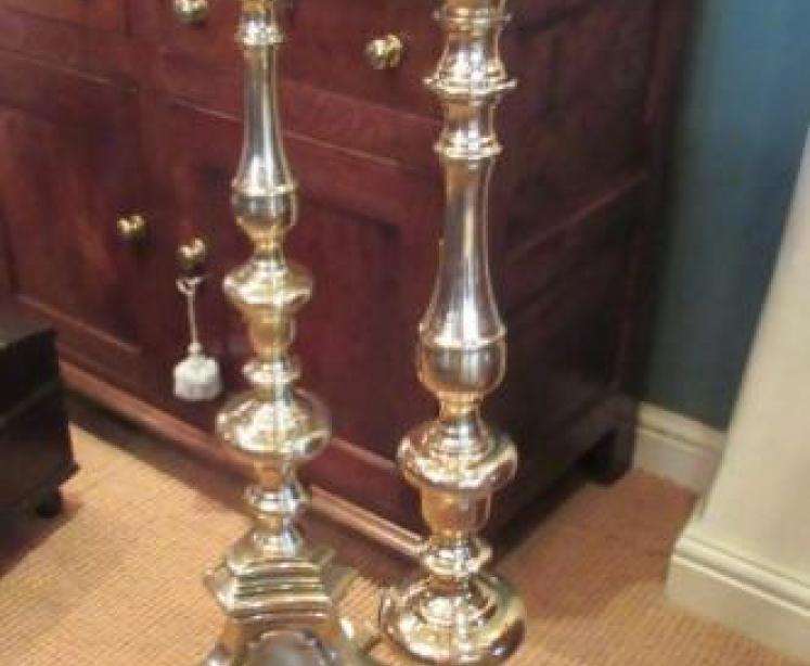 Top Quality Pair of Victorian Cast Brass Church Candlesticks - Image 4
