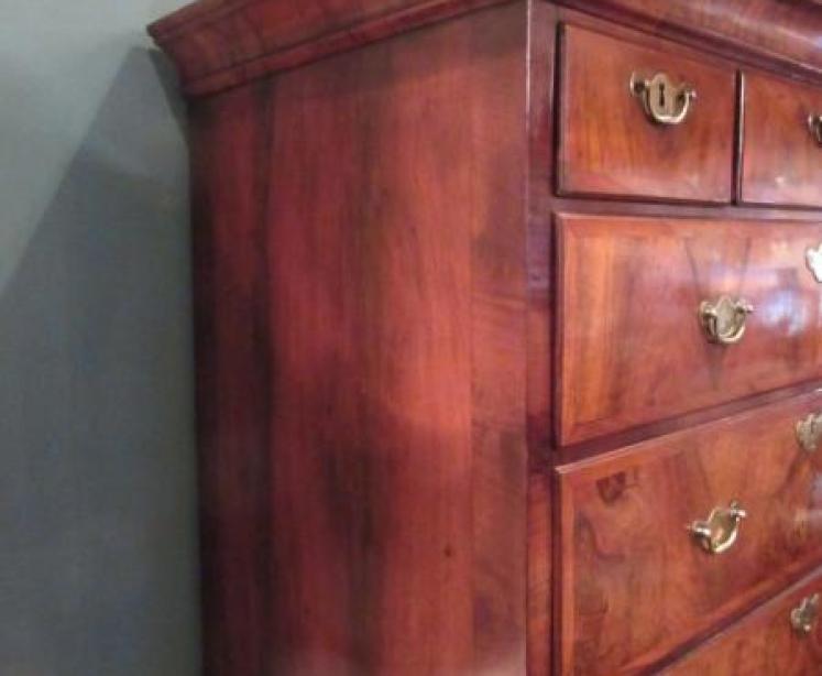 Superb George II Period Figured Walnut Chest on Chest - Image 5