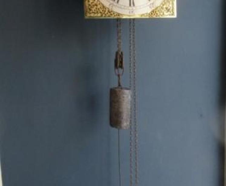 Early Period 'Hook & Spike' Gilkes Quaker Clock - Image 5