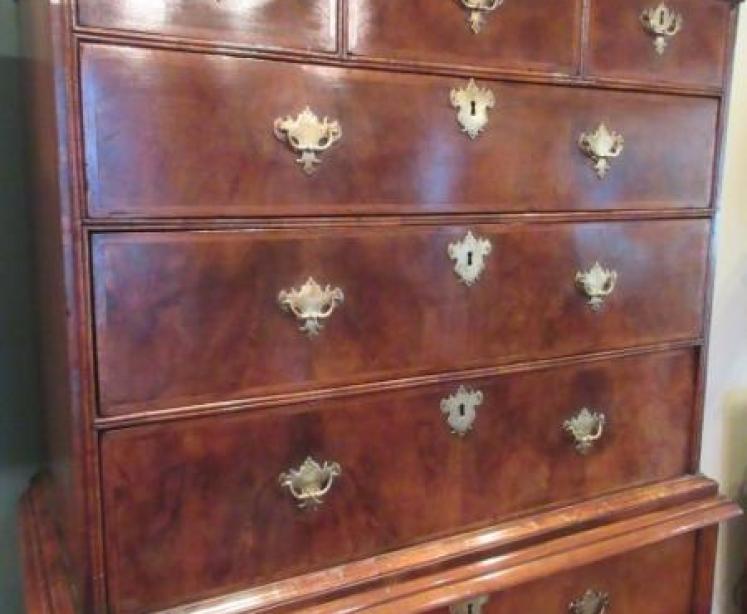 Superb George I Period Figured Walnut Chest on Stand - Image 2