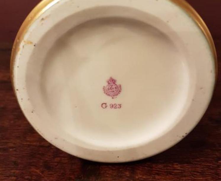 Royal Worcester James Stinton Vase - Image 3