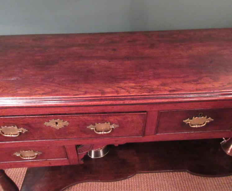 George III Period Oak Open Pot Board Dresser - Image 3