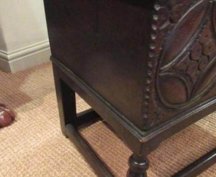 Early Georgian Period Oak Bible Box on Stand - Image 4