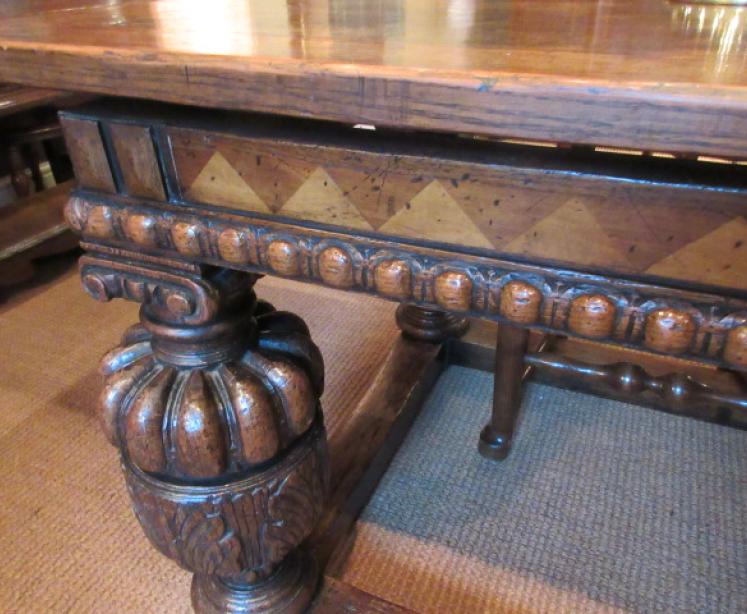 Superb William & Mary Style Extending Refectory Table - Image 3