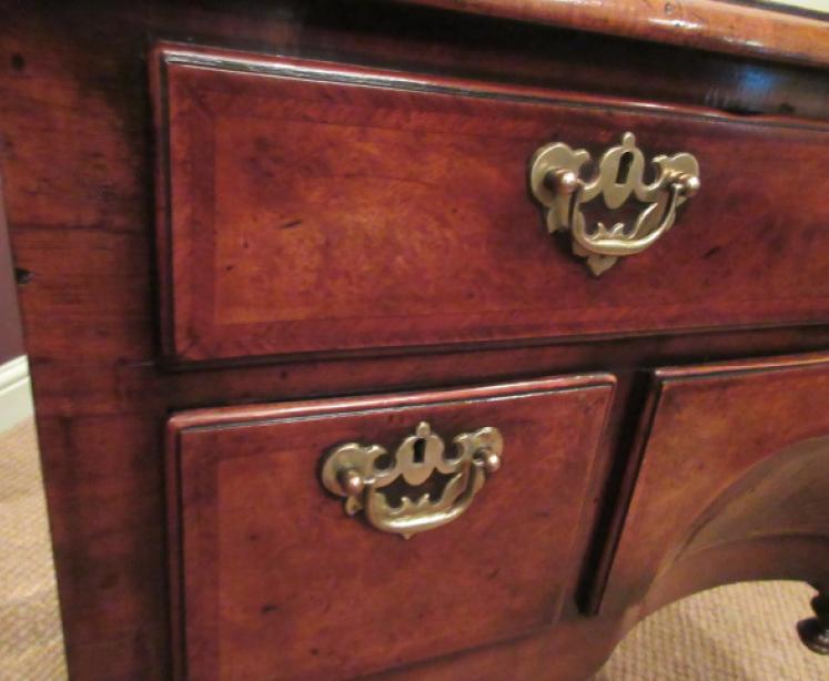 Superb George III Period Figured Walnut Lowboy - Image 5