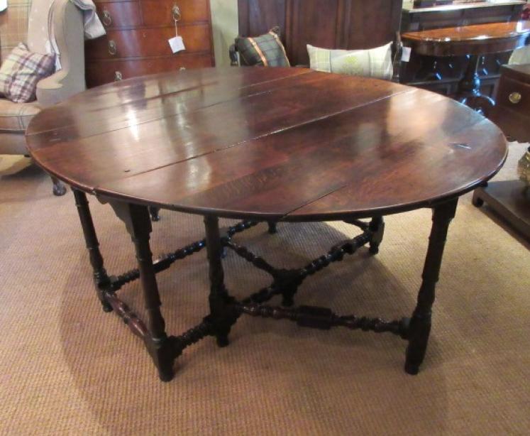 Large George II Period Oval Oak Gateleg Table - Image 5