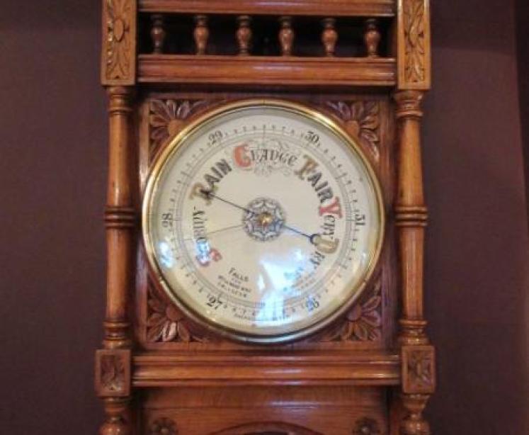 Superb Mid Victorian Polished Oak Hall Barometer - Image 1