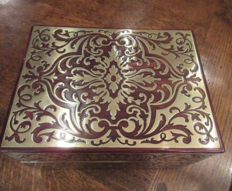 Fine Early Victorian Rosewood & Brass Inlaid Jewel Box - Image 2