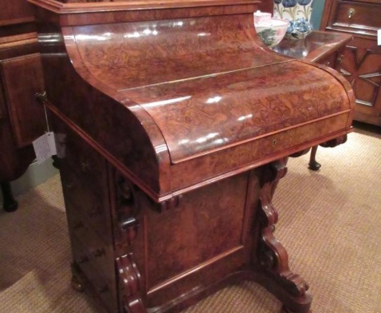 Superb Mid Victorian Burr Walnut Piano Front Davenport Desk - Image 5