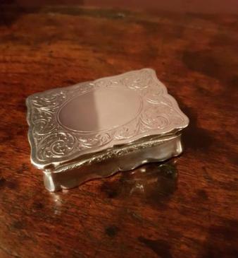 Victorian Chester Silver Engraved Snuff Box