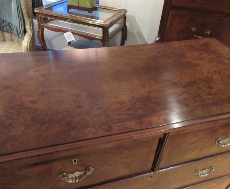 Mid Victorian Burr Walnut Chest of Drawers - Image 2