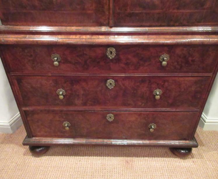 Outstanding George I Period Figured Walnut Escritoire - Image 3