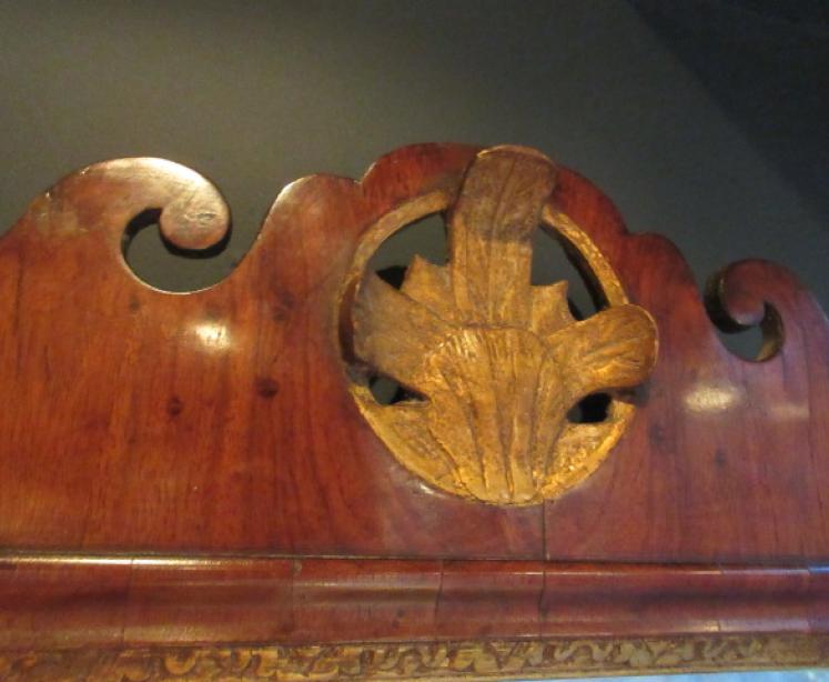 Superb George III Period Walnut & Gilt Gesso Mirror - Image 3