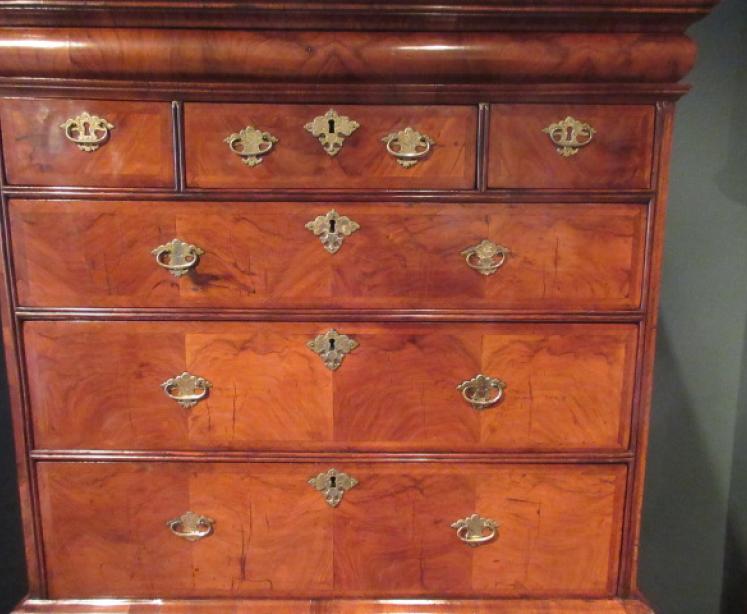 Fine Queen Anne Period Figured Walnut Chest on Stand - Image 5