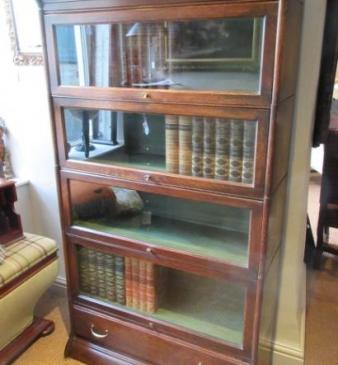 Edwardian Period Four Tier Sectional 'Globe Wernike' Bookcase