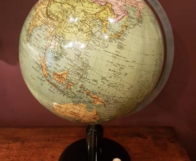 Immaculate 1930's 14" Paper Mache Terrestrial Globe - Image 1