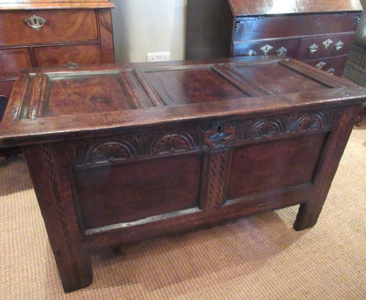 George II Period Oak Three Panel Yorkshire Coffer - Image 1