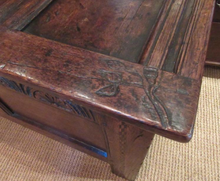 George II Period Oak Three Panel Yorkshire Coffer - Image 4